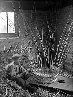 Basketmaking: BASKETMAKING