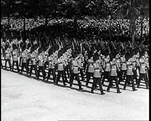 Elysees: Bastille Day Military Parade
