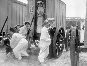 Happily: Bathers at the bathing machine, 1909