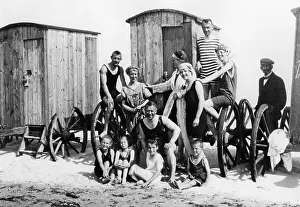Bathers: Bathers before bathing machines, 1910