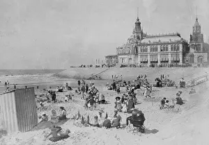 Ostend: Bathers on the beach at Ostend, 1934