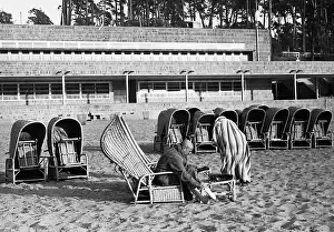 Lido: The last bathers of the Wannsee lido leave their beach