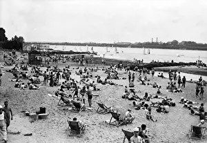 Bathers: Bathing beach on the Vistula, 1936