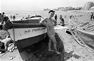 Toes: Bathing belle, Fuengirola, Spain