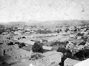 Dundas: Bathurst Street