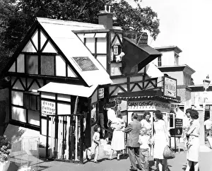 Funfair: BATTERSEA FUNFAIR
