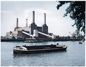 Generators: BATTERSEA POWER STATION