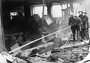 Fires: Battle of Britain: Extinguishing fires, 1940