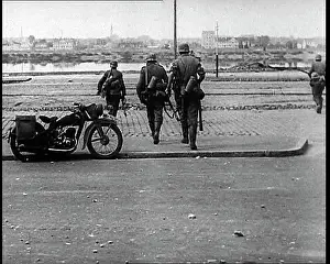 Forwards: Battle Of Dunkirk