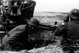 Binoculars: Battle of Oryol, 1942