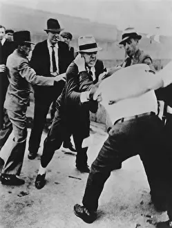 Thugs: Battle of the Overpass at Ford River Rouge plant
