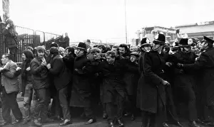 Closure: The Battle of Saltley Gate