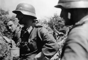 Lull: Battle of Sevastopol, 1942