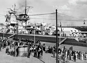 Stettin: Battleship Admiral Scheer, 1935