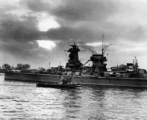 Wilhelmshaven: Battleship Admiral Scheer, 1939