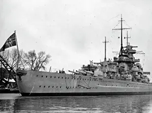 Dockyard: Battleship Scharnhorst, 1939