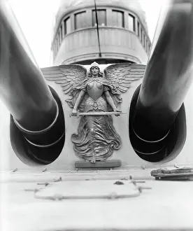 Figurehead: Battleship - Victory - figurehead - war