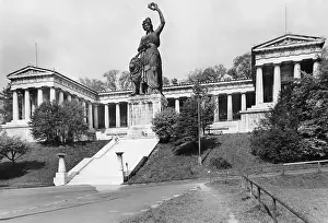 Schwanthaler: Bavaria and the Ruhmeshalle in Munich