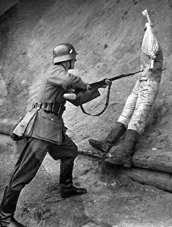 Doeberitz: Bayonet exercises