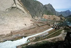 Tajik: Baypazin hydroelectric complex, 1984