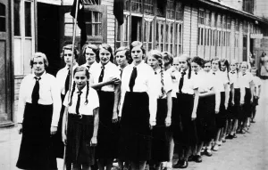 Carriers: BDM/GIRLS MARCHING