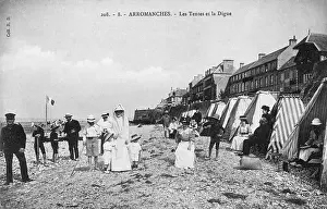 Arromanches: Beach at Arromanches