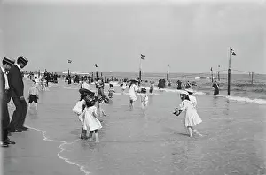 Beachgoers: Beach - Crowd - Ocean - New York