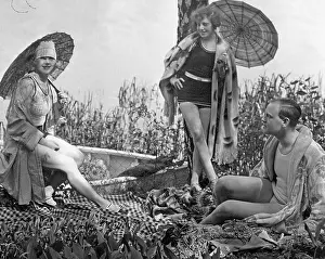Bathrobe: Beach fashion, 1920s