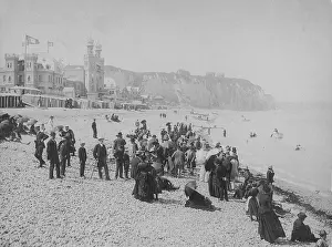 Stroll: Beach life in Dieppe, 1905