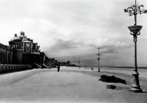Lido: The beach of Ostend in Belgium, 1940