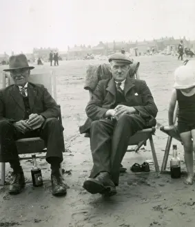 Lucinda Moore: Beach scene 1920s
