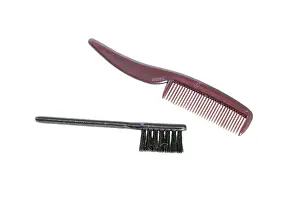 Groomed: Beard comb and brush
