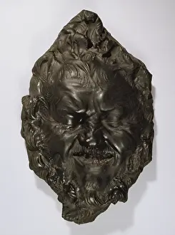 Enamelled: Bearded mask with a necklace
