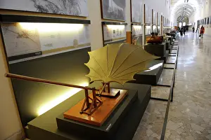 Vinci: Beating wing. Study by Leonardo da Vinci. Model by Mario Alb
