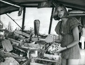 Countesss: Beatrice Welles Models in Rome