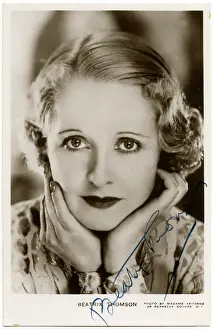 Airwoman: Beatrix Thomson