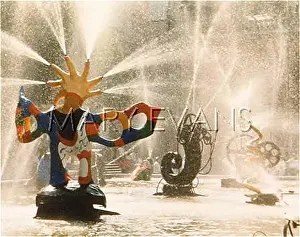 Phalle: BEAUBOURG FOUNTAINS