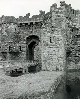 Gatehouse: Beaumaris Castle Gatehouse, North Wales