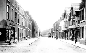 Beaumaris: Beaumaris, Castle Street 1911