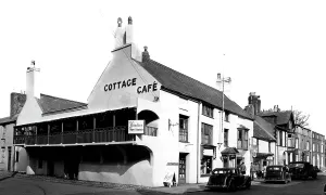 Beaumaris: Beaumaris, The Cottage Cafe c1955