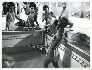 Montreux: Beautiful women in Magic Box, TV programme