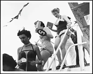 Contests: BEAUTY CONTEST 1956