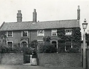 Detached: Beccles, Suffolk - semi-detached cottages