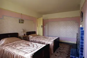 Quilts: BEDROOM 1930S/1940S