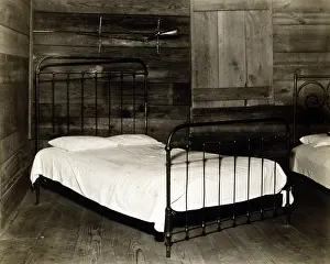 Burroughs: The bedroom of Floyd Burroughs, cotton sharecropper, ?