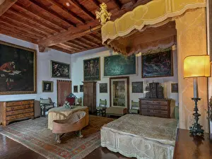 Stresa: Bedroom, Isola Madre, Isole Borromee, Lake Maggiore