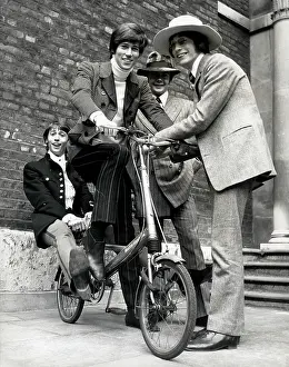 Gees: The Bee Gees 1958 - 2003