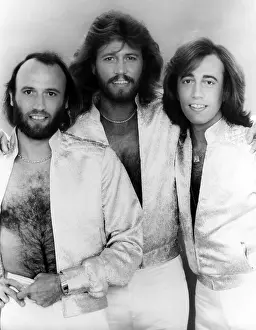 Gees: The Bee Gees, Maurice Gibb, Barry Gibb, ?