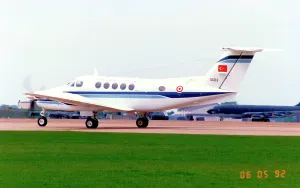 Noughties: Beech 200 Super King Air 10013