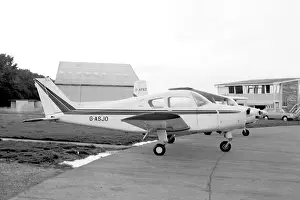 Musketeer: Beech 23 Musketeer G-ASJO